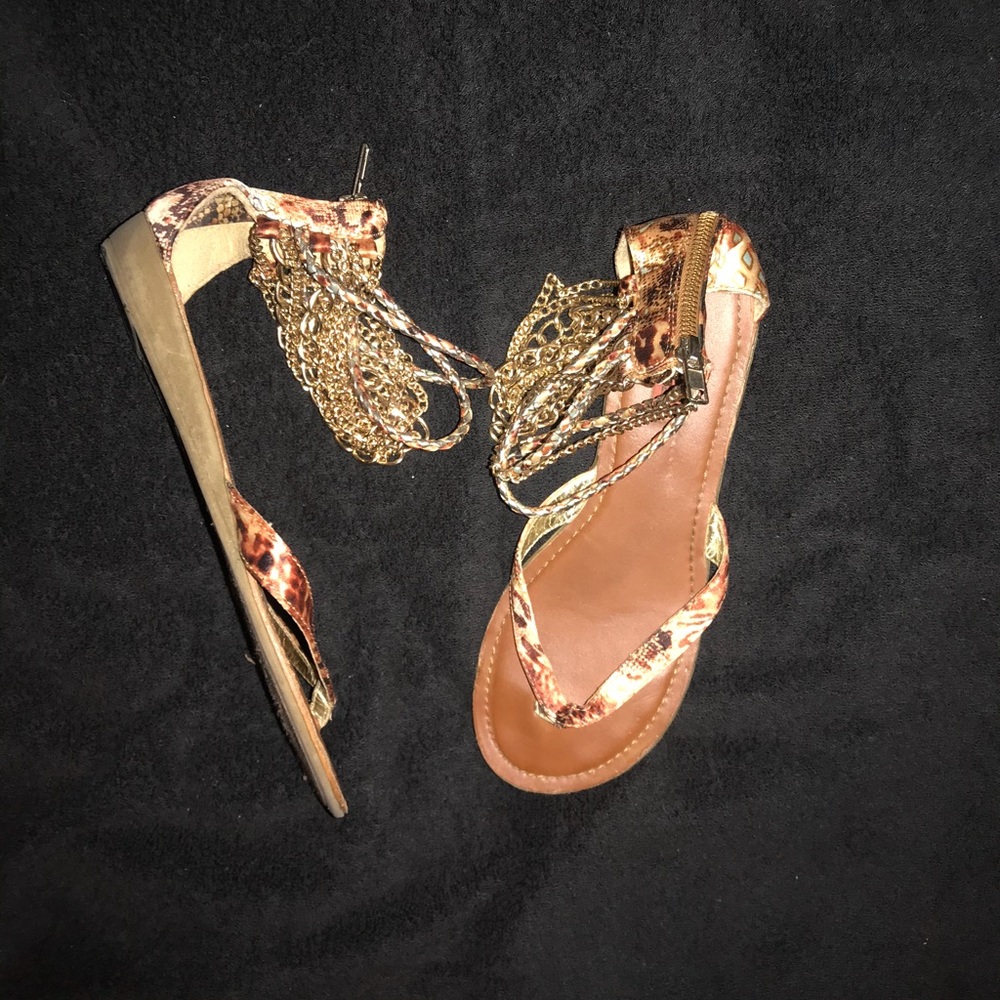 Beautiful multi-color chain ankle sandals!